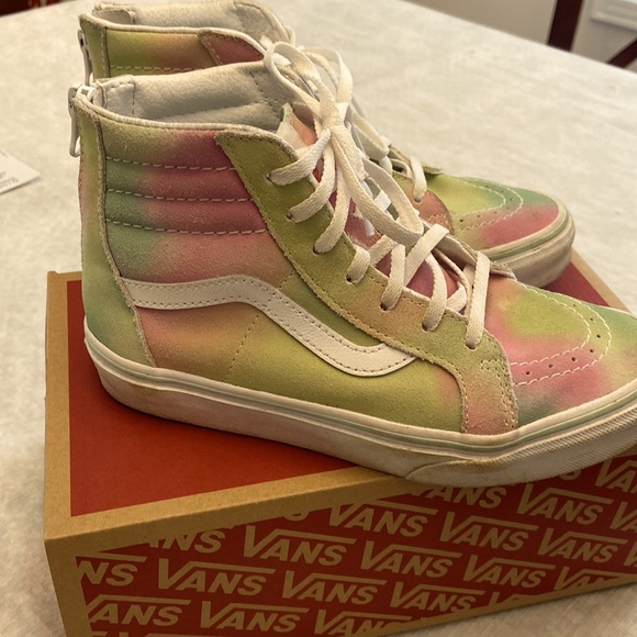 Girls Sk8-Hi Zip Vans - Size 3.0 Youth; Rainbow Suede Pastel - Picture 3 of 12